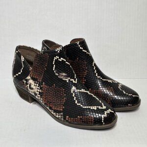 Crown & Ivy Women's Faux Snake Skin Kendall Zip Booties Size 6 M EUC